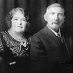 Thomas Pearce and Henrietta Pearce posing for photograph