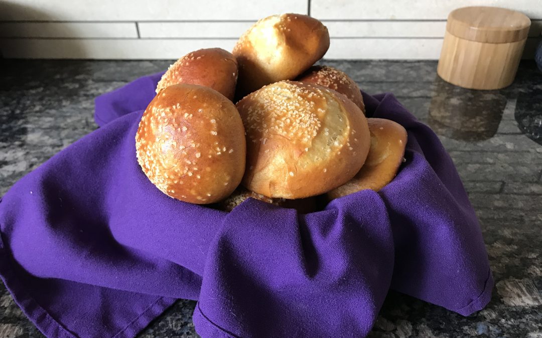 Culinary School with Museum Director Nathan Richie – Bretzel Rolls